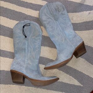 idyllwind suede western boots